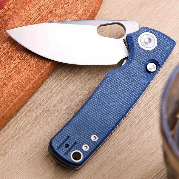 Vosteed Porcupine Blue Micarta
