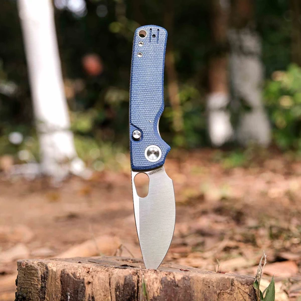 Vosteed Porcupine Blue Micarta